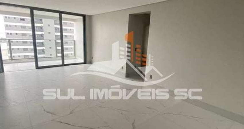 Apartamento no edificio Soho Art Residence em Itajai