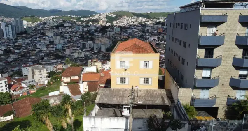 Apartamento com 3 quartos, Santa Ângela - Poços de Caldas