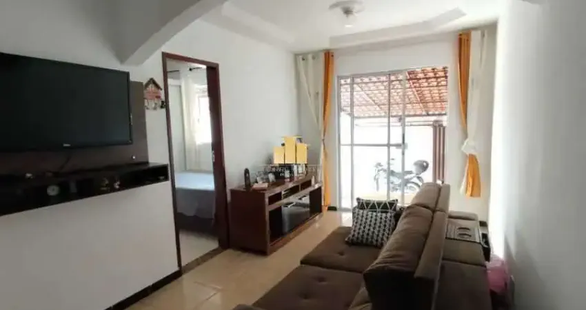 Casa com 3 quartos à venda na Rua José Ribeiro de Mattos, Nova Benfica, Juiz de Fora