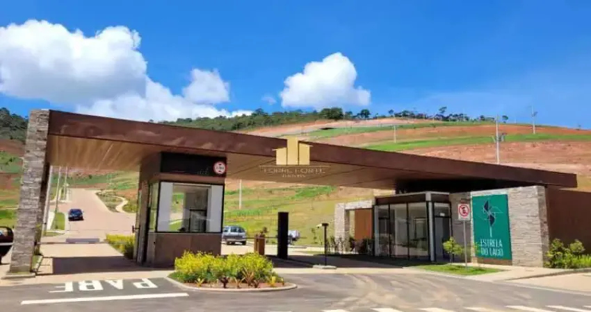 Terreno em condomínio fechado à venda na Rua Professor Virgílio Pereira da Silva, Vina Del Mar, Juiz de Fora