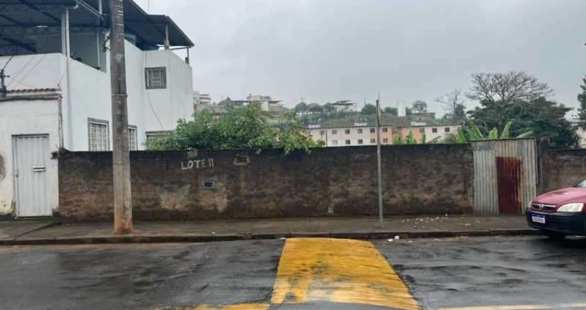 Terreno à venda na Rua Henrique Dias, Benfica, Juiz de Fora