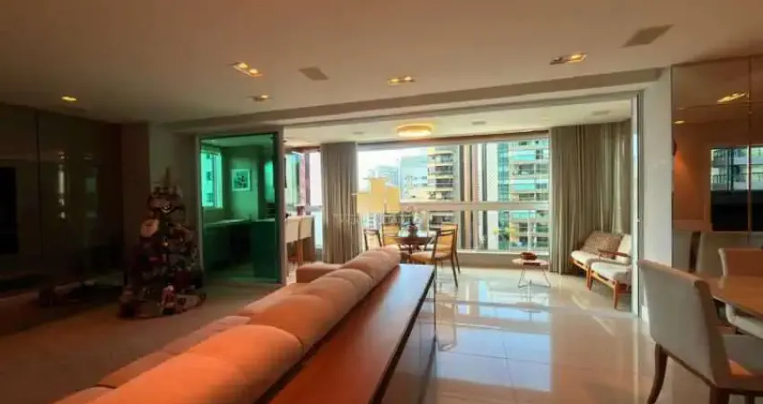 Apartamento de alto luxo no centro | 181m² | 1 por andar | 4 vagas | vista livre | mont royal