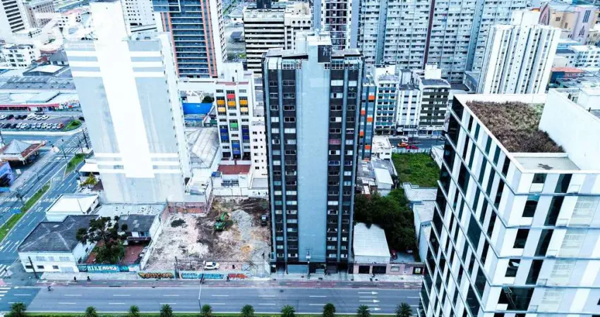 Apartamento cobertura duplex à venda no centro de curitiba com piscina e vista panorâmica