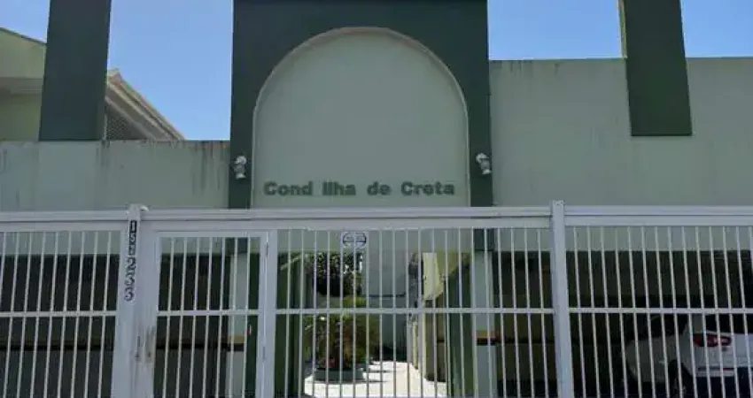 Sobrado de temporada com 2 suítes com ar cond e piscina em curitiba