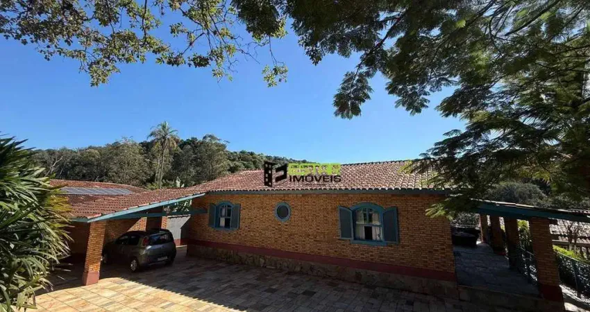 Chácara com 2 dormitórios à venda, 4400 m² por R$ 1.380.000,00 - Jardim Estância Brasil - Atibaia/SP