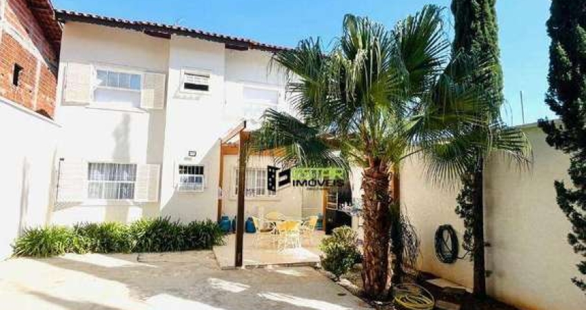 Casa com 3 dormitórios à venda, 209 m² por R$ 1.200.000,00 - Vila Thais - Atibaia/SP