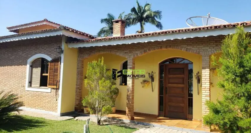 Casa com 5 dormitórios à venda, 560 m² por R$ 4.500.000,00 - Condomínio Flamboyant - Atibaia/SP