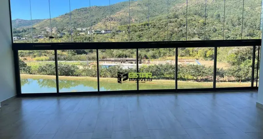 Apartamento Cobertura no Condomínio Villa dos Lagos em Atibaia