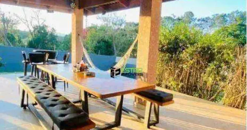 Casa em Condomínio em Atibaia com 800m² de Terreno aos Pés da Montanha