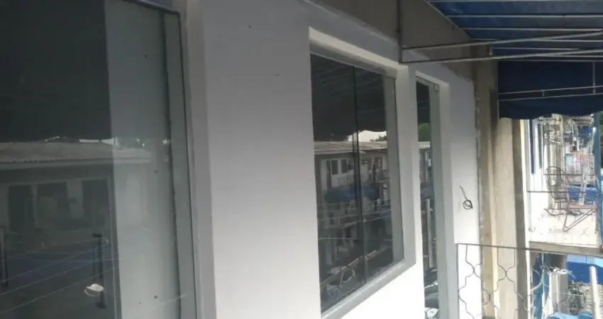 Apartamento com 2 quartos para alugar na Conjunto Anavilhanas, 15, Flores, Manaus
