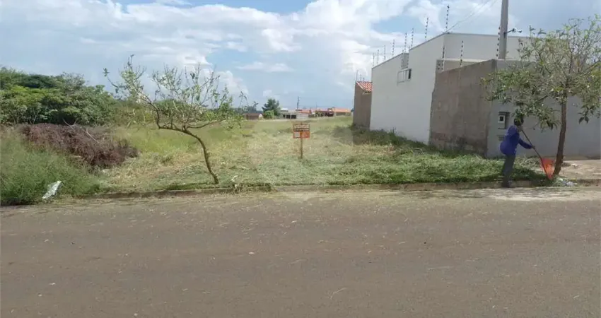 Terreno à venda em Jardim Adalberto Frederico De Oliveira Roxo I - SP