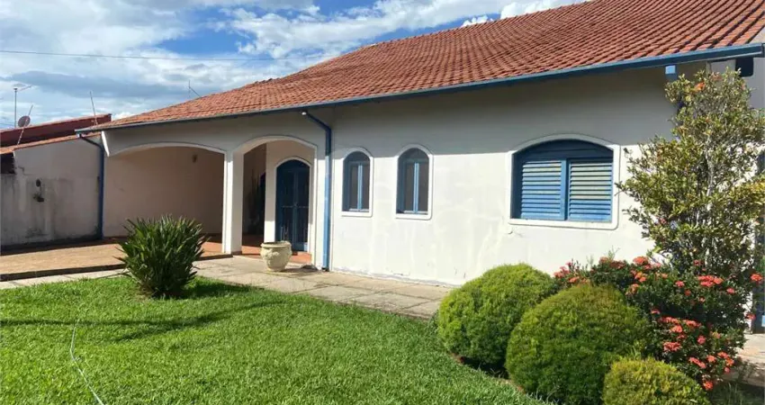 Casa com 4 quartos à venda na José Marques Pinheiro Filho, Vila Harmonia, Araraquara