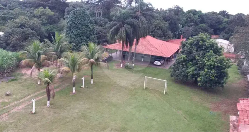Chácara / sítio com 3 quartos à venda no Recanto dos Nobres, Araraquara 