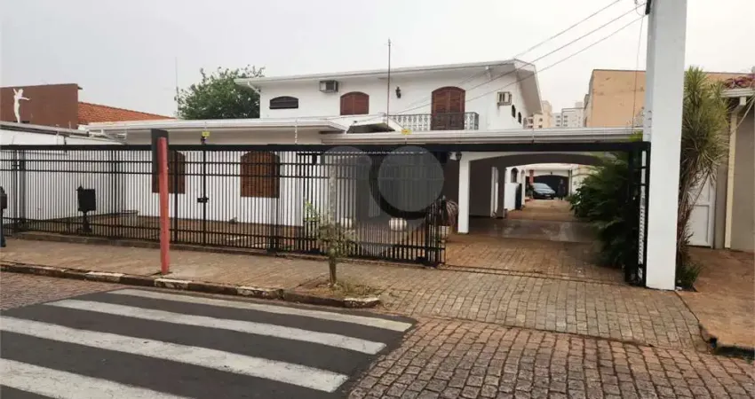 Casa com 4 quartos para alugar no Centro, Araraquara 