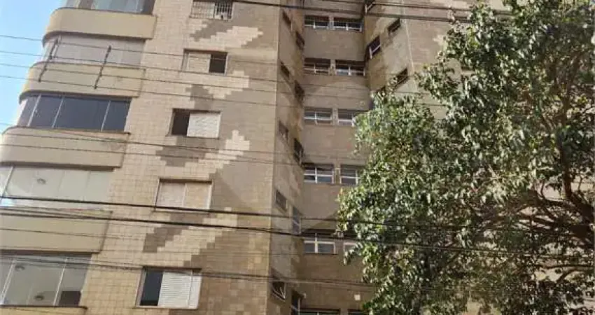 Apartamento com 5 quartos para alugar no Centro, Araraquara