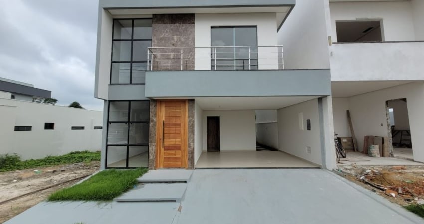 Casa no condomínio com 4 quartos à venda,160m² - centro
