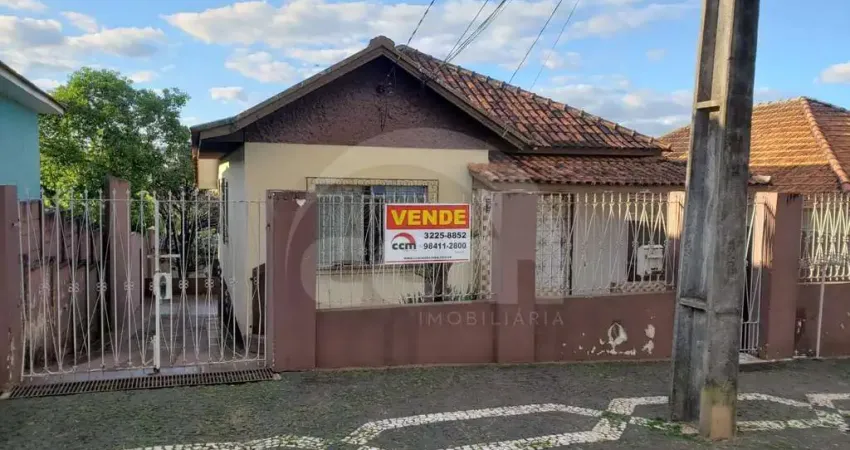 Casa à venda na Rua João Cecy Filho, Uvaranas, Ponta Grossa