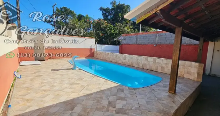 Edícula com piscina a venda no Balneário Califórnia - Itanhaém - SP