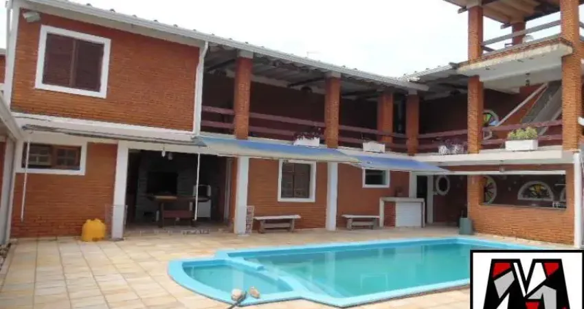 Chácara a venda no Vivendas, casa com piscina, estuda permuta.