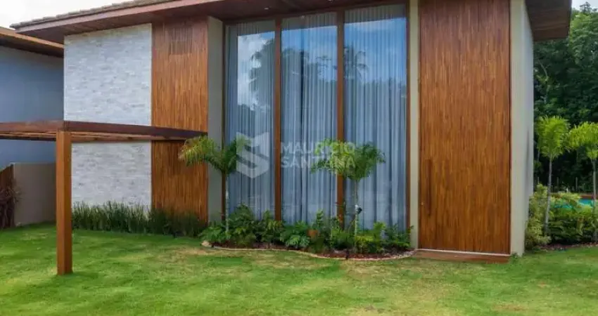Casa Duplex de Alto Padrão em condomínio - Praia do Forte