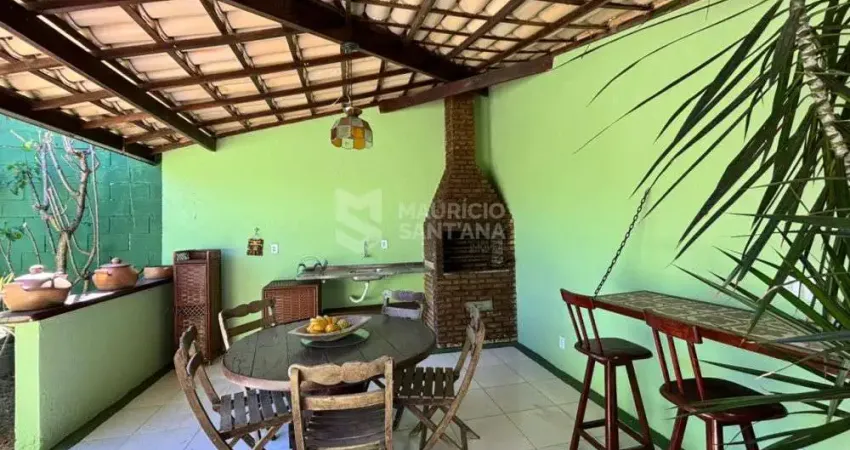 Casa de 3/4, sendo uma suíte Semi mobiliada - Miragem
