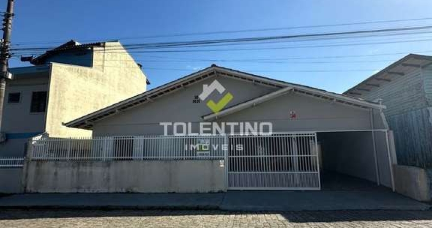 Casa com 3 quartos à venda na 800, 126, Centro, Balneário Piçarras