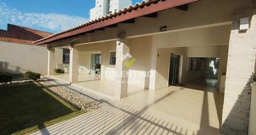 Casa com 3 quartos à venda na João Felix de Andrade, 51, Centro, Balneário Piçarras
