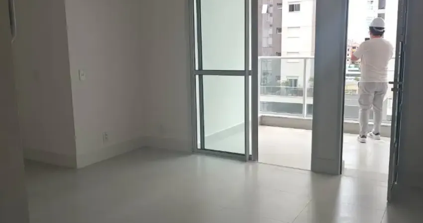 Apartamento dois quartos pe na areia com um mega lazer, valor abaixo de mercado