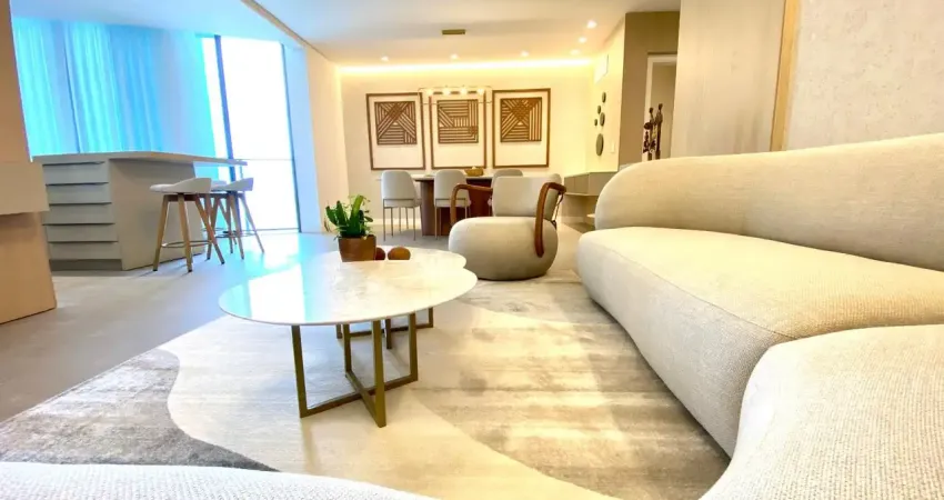 Apartamento vista mar com 3 suites com um mega lazer e finamente mobiliado