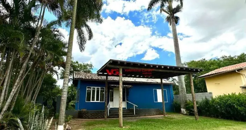 Chácara com 2 dormitórios, 2500 m² - venda por r$ 890.000,00 ou aluguel por r$ 4.940,00/mês - colinas do mosteiro de itaici - indaiatuba/sp