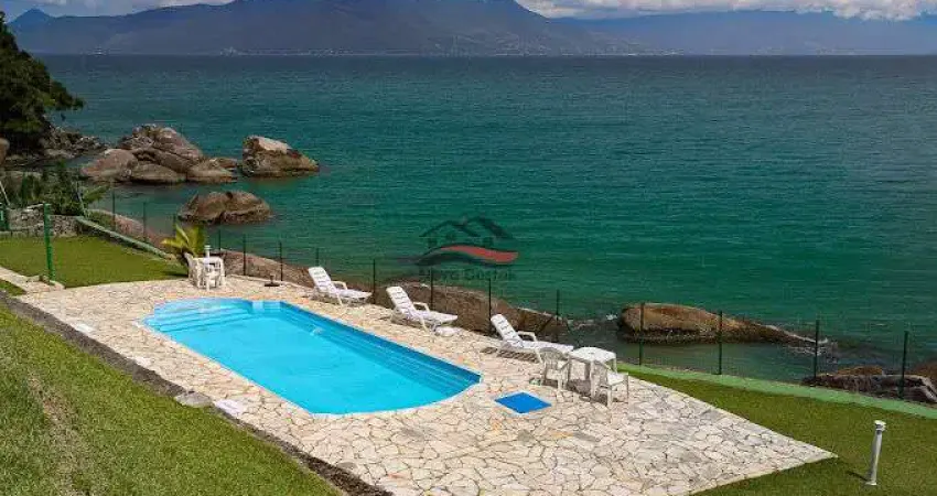 Flat para venda no bairro da Martim de Sá em Caraguatatuba, SP