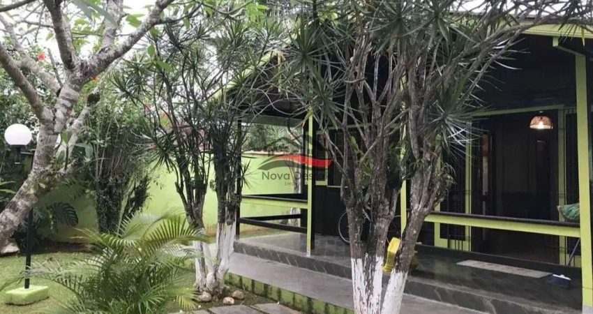 Casa com 2 dormitórios e Edícula à venda no Morro do Algodão, Caraguatatuba-SP