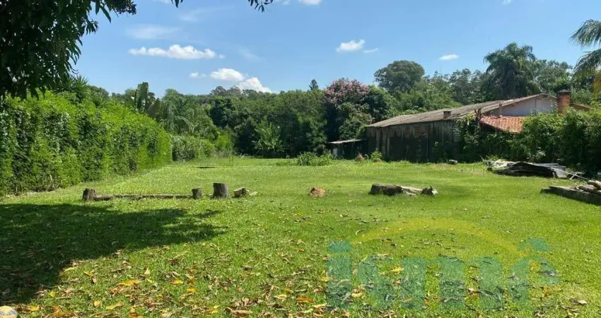 CHÁCARA ESTILO RANCHO EM BARÃO GERALDO, FUNDOS C/ RIBEIRÃO ANHUMAS