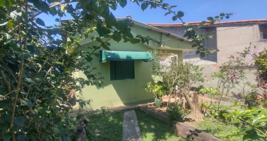 CASA 03DORMS TERRENO 10X25 ITAIM PAULISTA