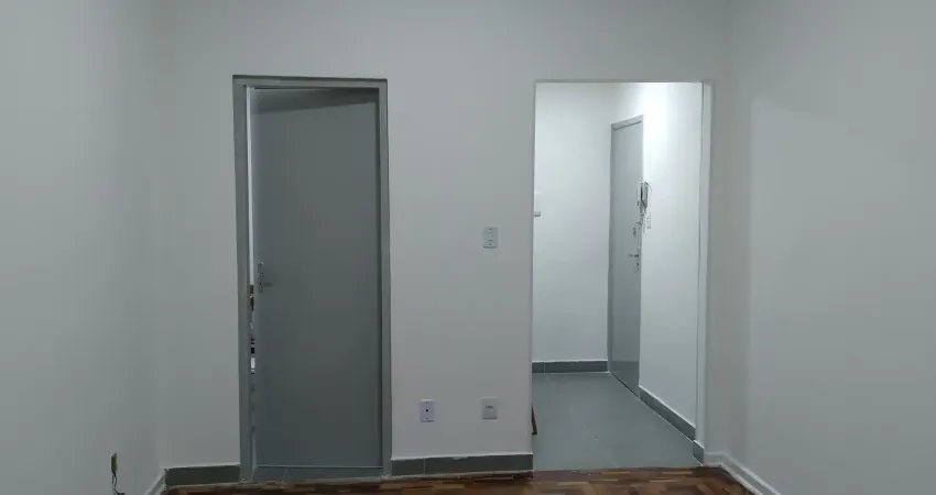 Kitnet mobiliada ao lado do mackenzie e sesc consolação. rua maria antônia,