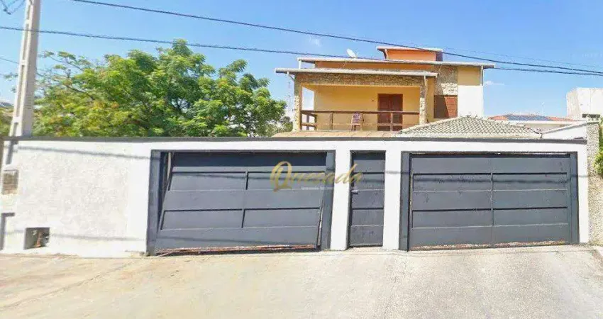 Sobrado à venda, 4 quartos, closet, piscina, edícula, Chácara Areal, Indaiatuba.