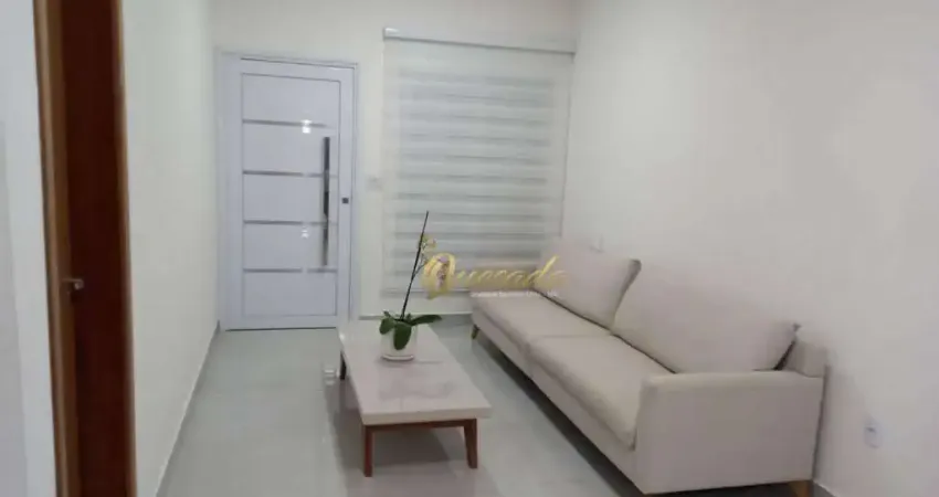 Sobrado à venda, 3 suítes, piscina, planejados, Condomínio Vila Rica, Indaiatuba.
