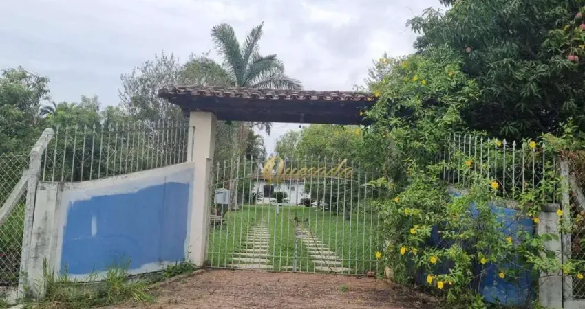 Chácara à venda, 4 suítes, piscina, pomar, Condomínio Mosteiro de Itaici, Indaiatuba.