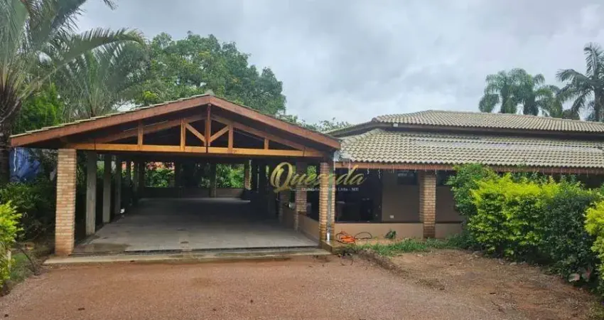 Chácara à venda, casa de caseiro, pomar, piscina, Chapada, Salto.