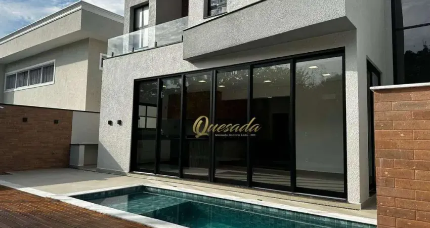 Sobrado novo à venda, 3 suítes, planejados, piscina, Condomínio Piazza Venezzia, Indaiatuba.