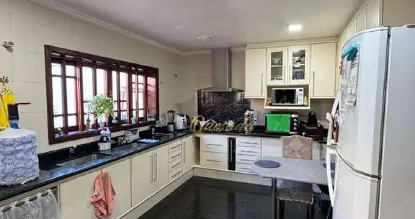 Sobrado à venda, 3 quartos, 1 suíte, planejados, edícula, Jardim Regina, Indaiatuba.