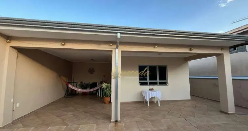 Casa térrea à venda, 3 quartos, 1 suíte, quintal amplo, jardim itamaracá, indaiatuba.