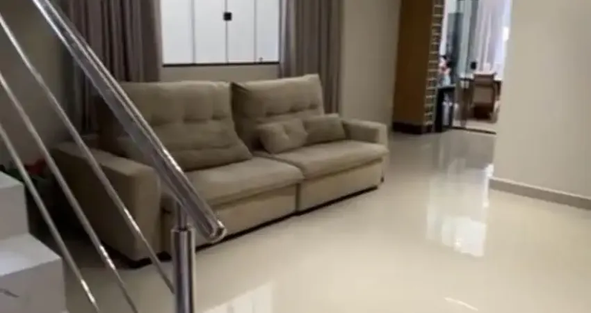 Lindo sobrado pronto pra morar e. já equipado com moveis e eletro domésticos em Cambe