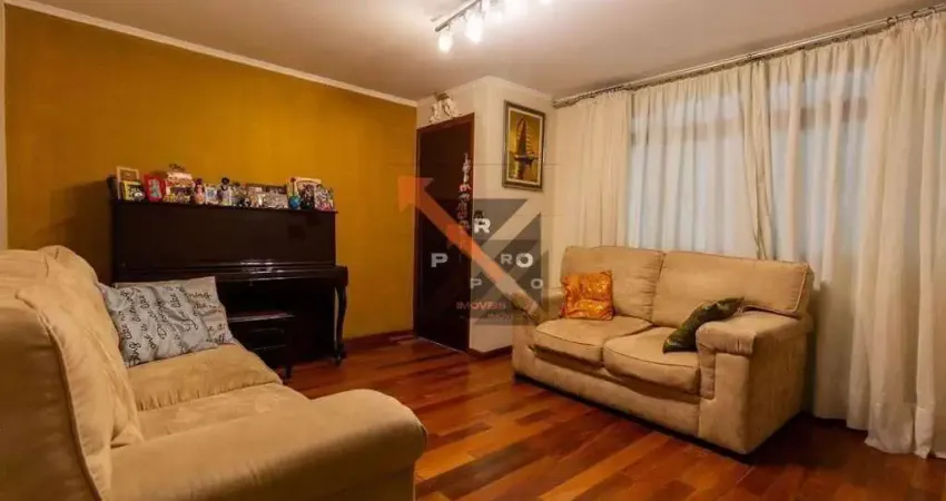 Metrô Arthur Alvim, 140 m² de área útil, 3 amplos dormitórios, sala para dois ambientes, 2 banheiros, 2 vagas de garagem cobertas, quintal