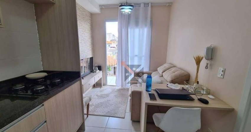 Vila Alpina, 1 dormitório, sala dois ambientes com varanda, Wc, cozinha integrada e lavanderia, finamente decorado