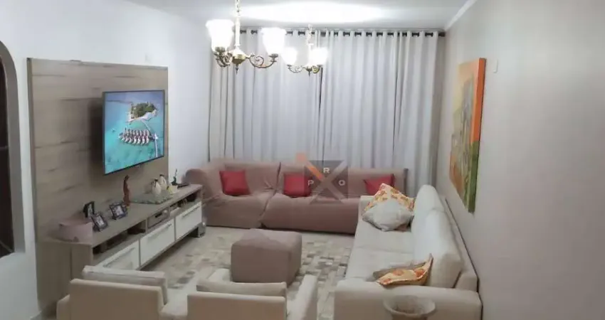 SOBRADO MOOCA - 3 VAGAS - 3 DORMS SENDO 1 SUÍTE + ESCRITÓRIO - QUINTAL COM ÁREA GOURMET E CHURRASQUEIRA