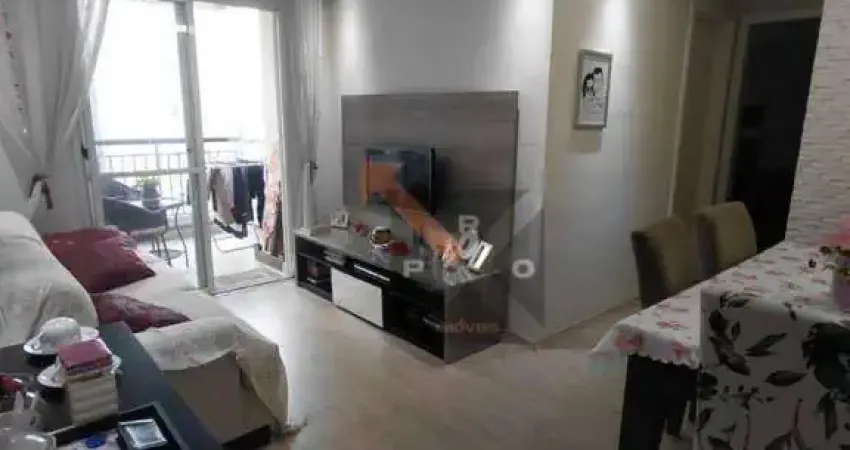 Apto à venda na vila santa clara,  estuda permuta por sobrado na região.