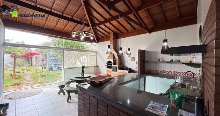 Casa com 3 quartos para alugar na Rua Dom Pedro II, Jardim Eldorado, Pirassununga