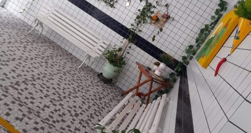 Lindo apartamento pronto para morar, 1 dormitório com 2 sacadas!