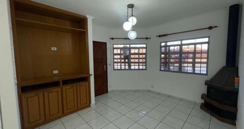 Casa 2 dormitórios para Locação em Atibaia, Jardim do Lago, 3 dormitórios, 1 suíte, 2 banheiros, 2 vagas